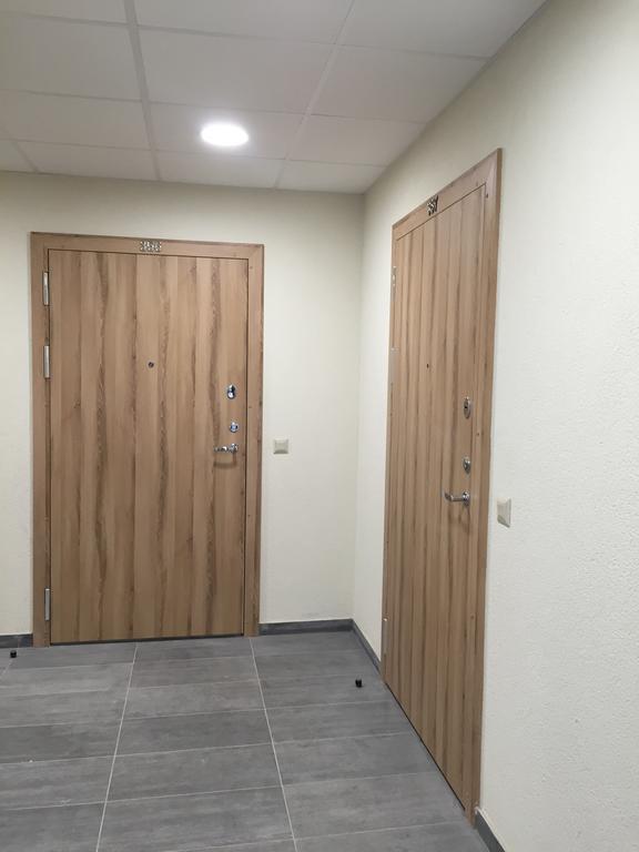 Near Station Apartment VNO Exterior foto