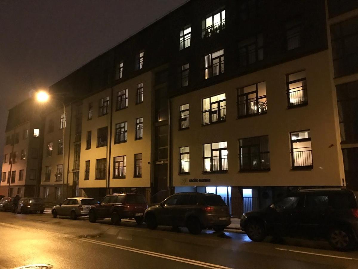 Near Station Apartment VNO Exterior foto